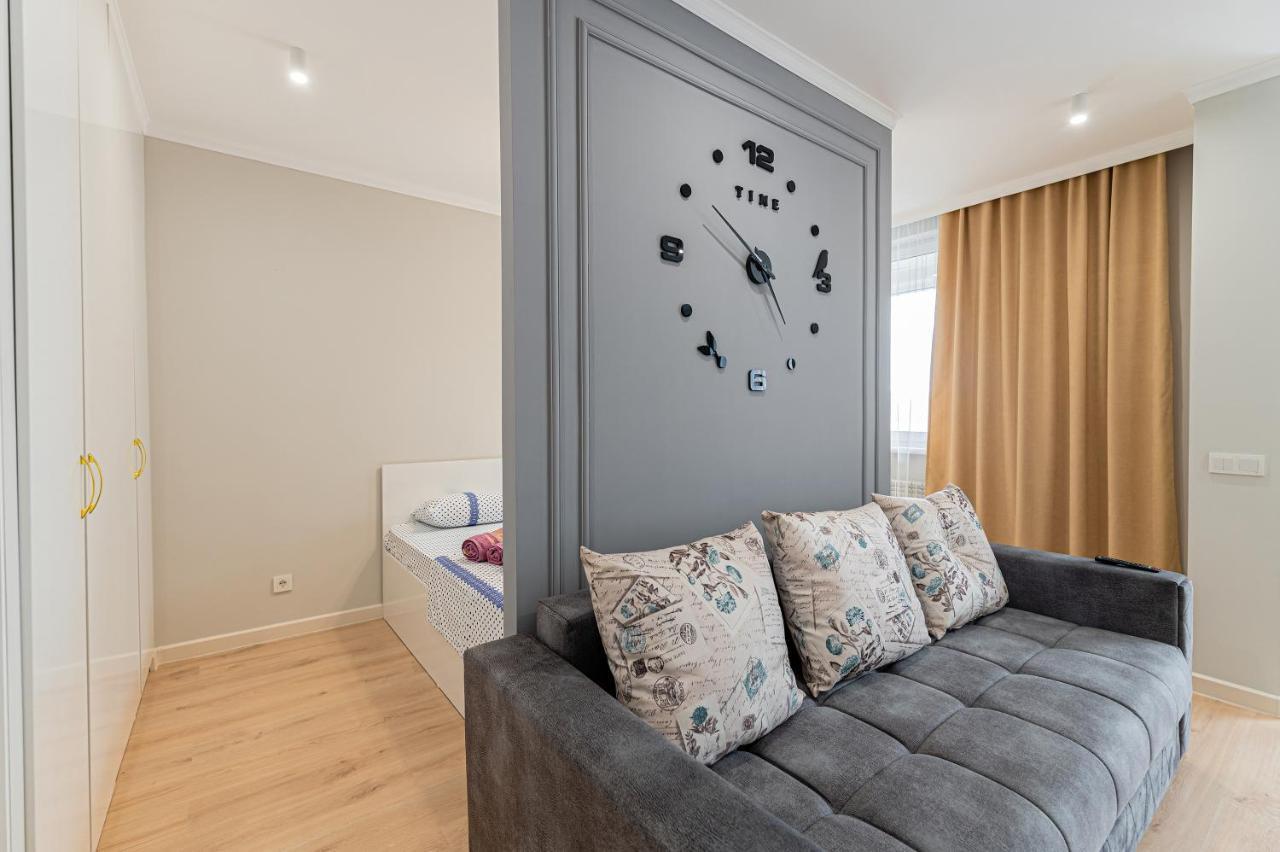 Золотой Квадрат Астаны Apartment Astana Ngoại thất bức ảnh