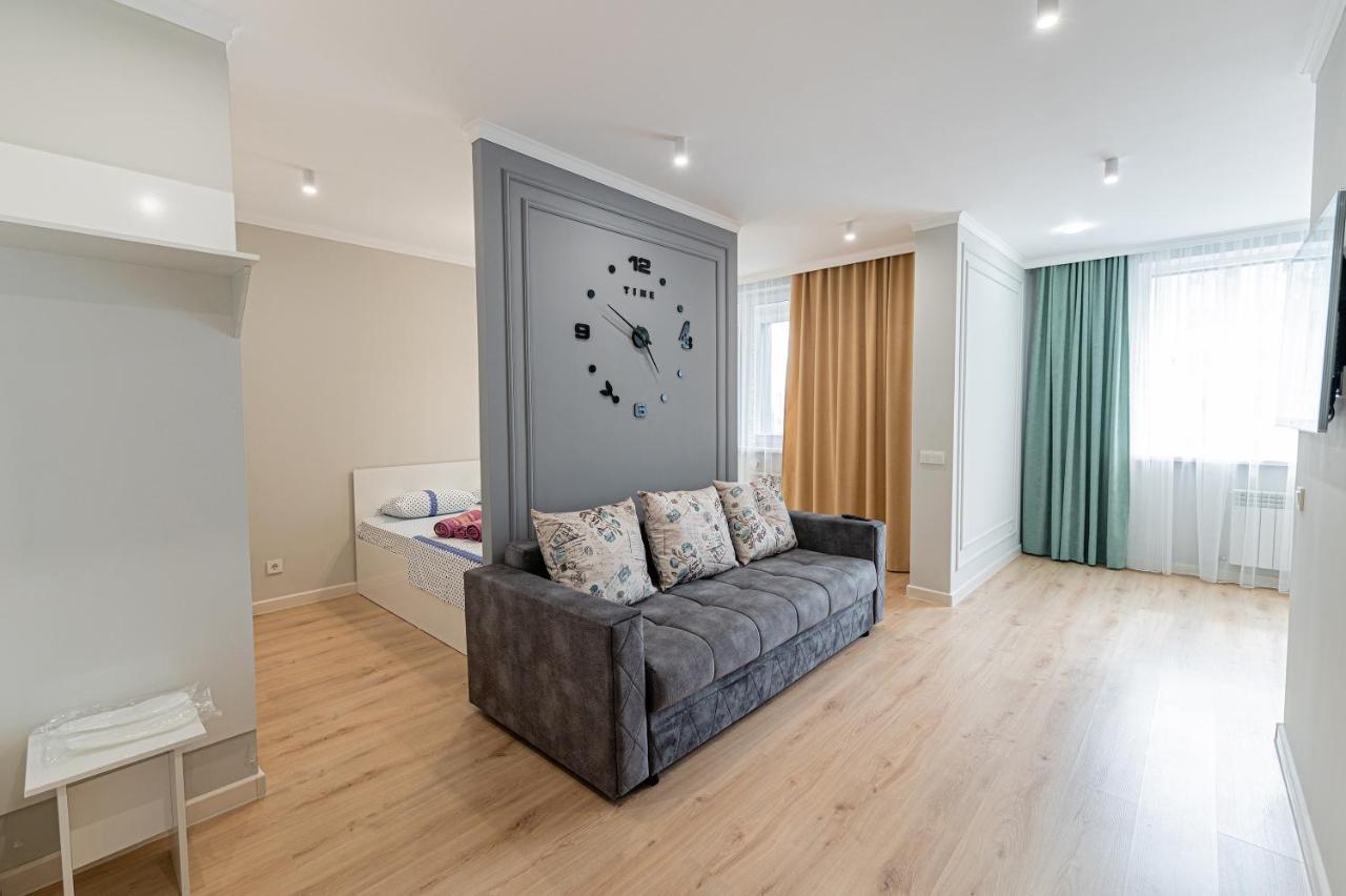 Золотой Квадрат Астаны Apartment Astana Ngoại thất bức ảnh