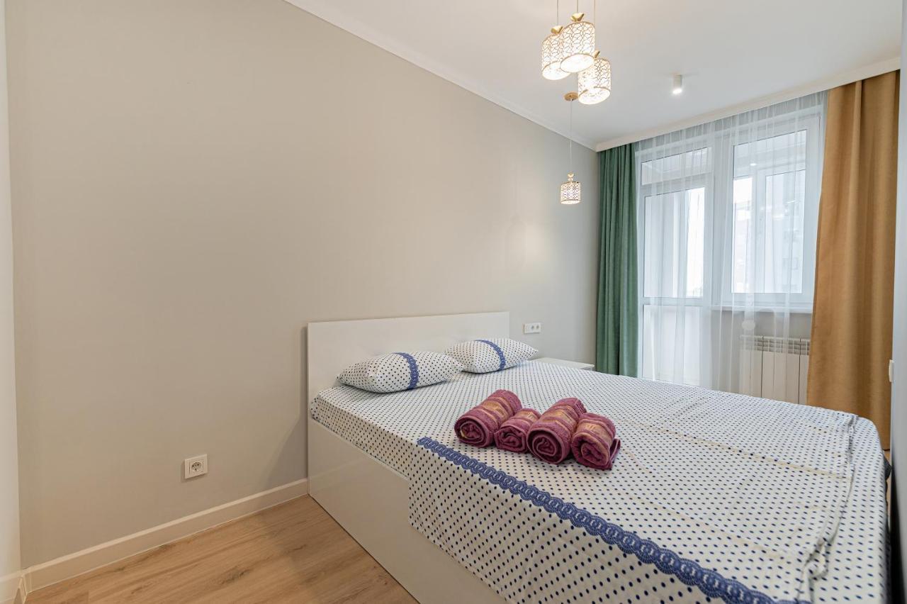 Золотой Квадрат Астаны Apartment Astana Ngoại thất bức ảnh