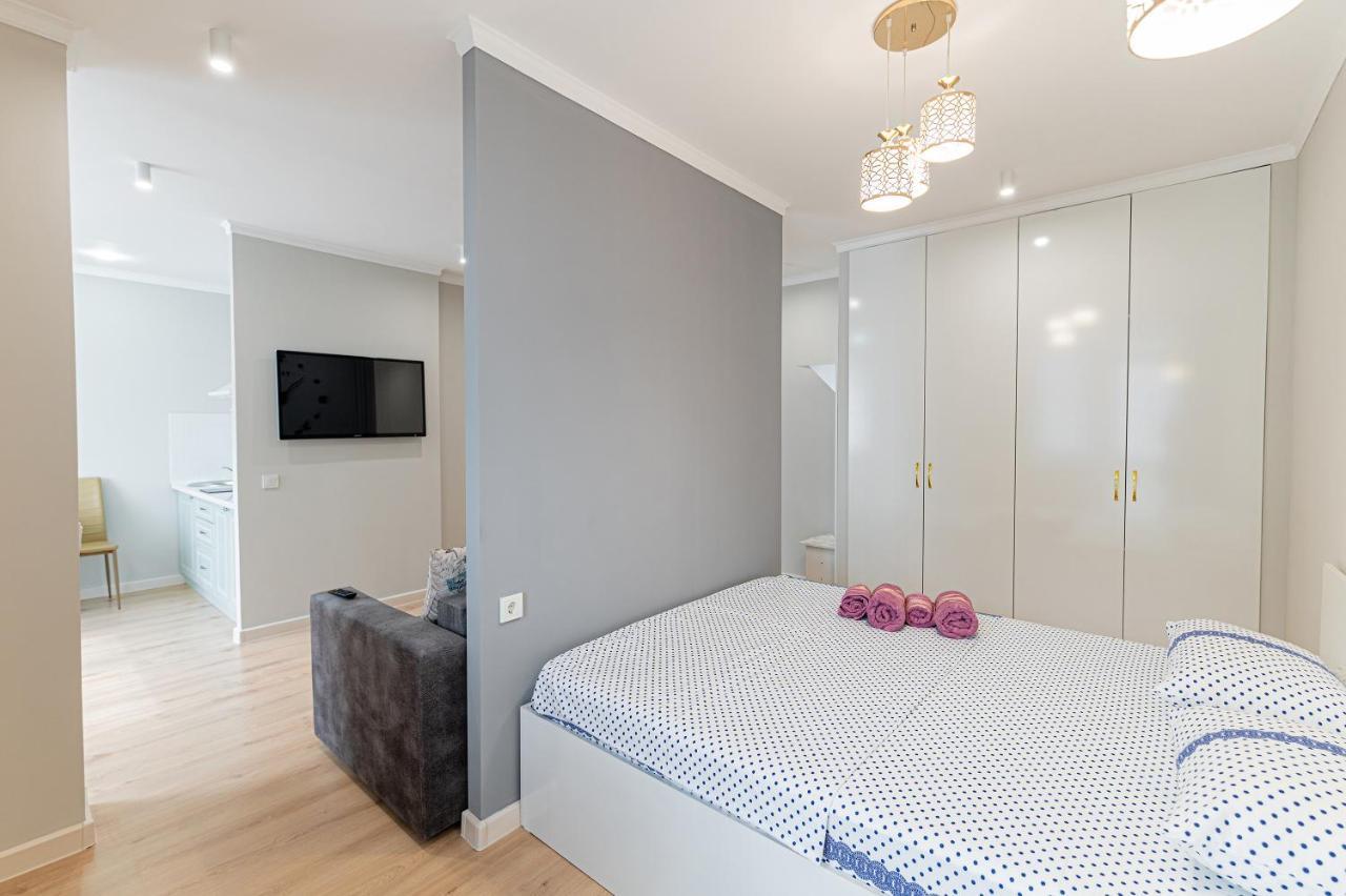 Золотой Квадрат Астаны Apartment Astana Ngoại thất bức ảnh