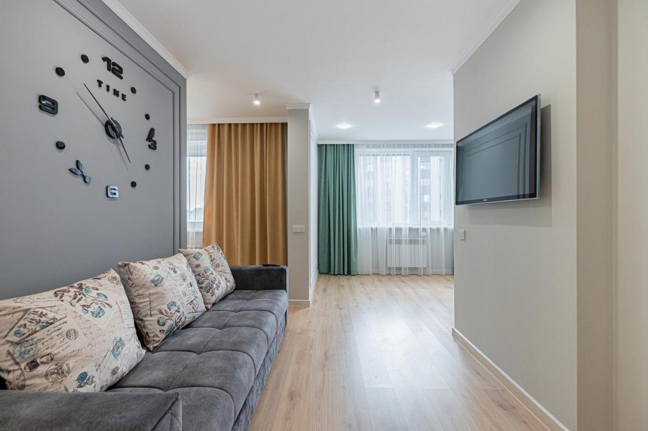 Золотой Квадрат Астаны Apartment Astana Ngoại thất bức ảnh